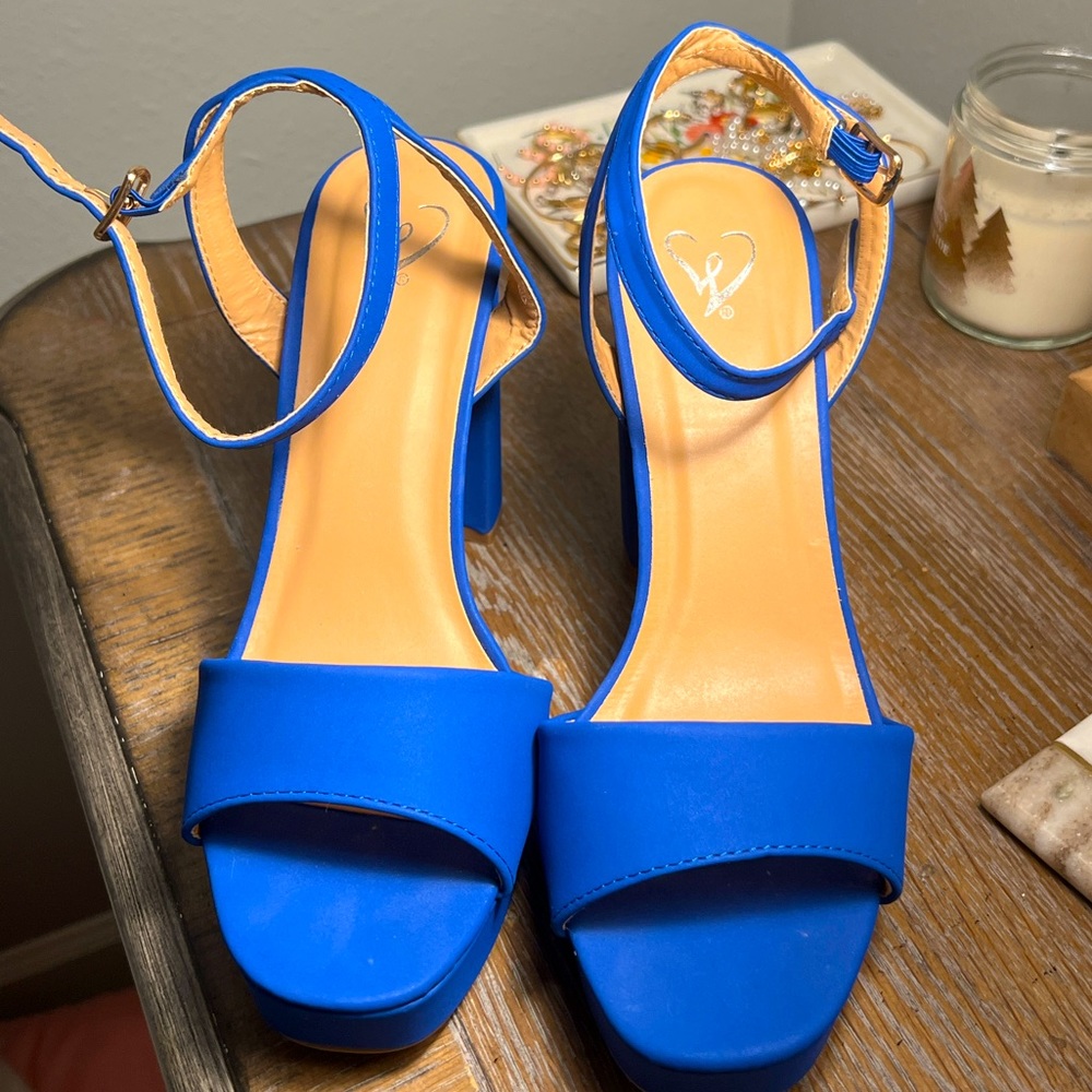 Windsor High Heels